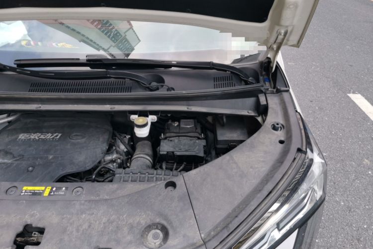 Used GAC Trumpchi M8 2023 Zongshi Series 400T Ultimate Edition Engine Bay Left