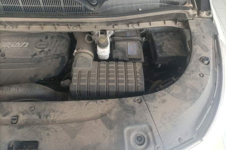 Used GAC Trumpchi M8 2023 Lingxiu Series 390T Deluxe Edition Engine Bay Left