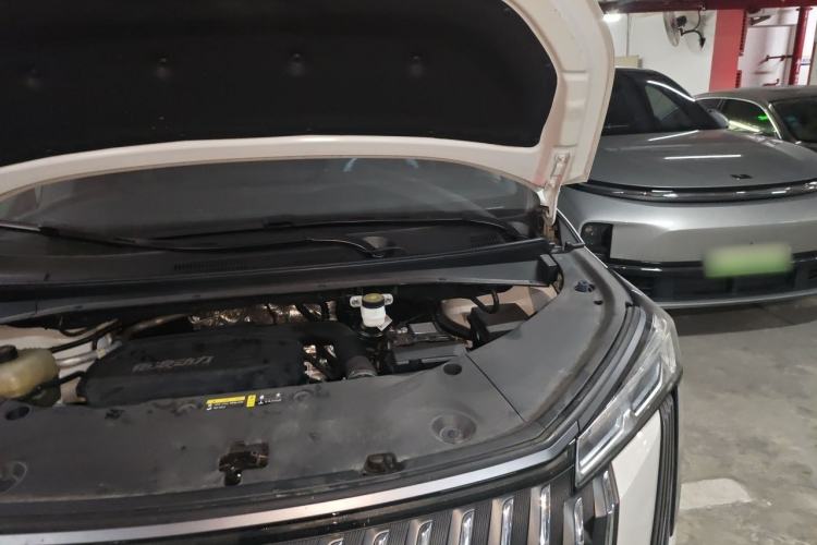 Used GAC Trumpchi M8 2023 Zongshi Series 400T Ultimate Edition Engine Bay Left