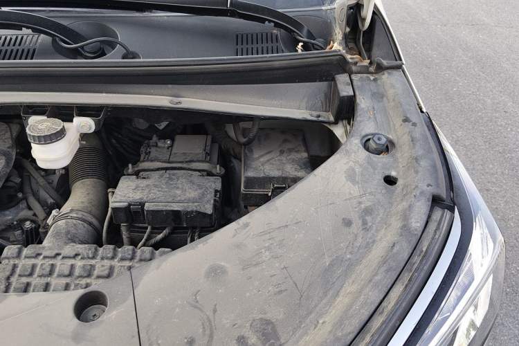 Used GAC Trumpchi M8 2023 Zongshi Series 400T Ultimate Edition Engine Bay Left
