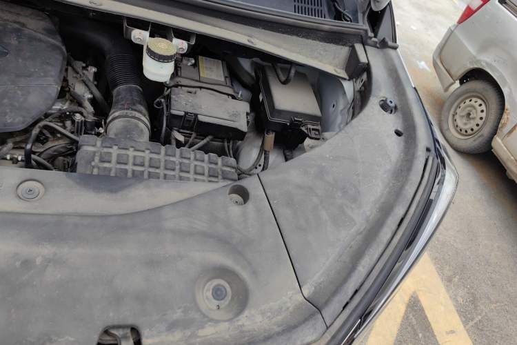 Used GAC Trumpchi M8 2023 Zongshi Series 400T Flagship Edition Engine Bay Left