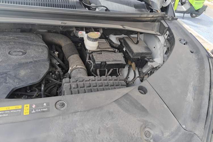 Used GAC Trumpchi M8 2023 Zongshi Series 400T Ultimate Edition Engine Bay Left