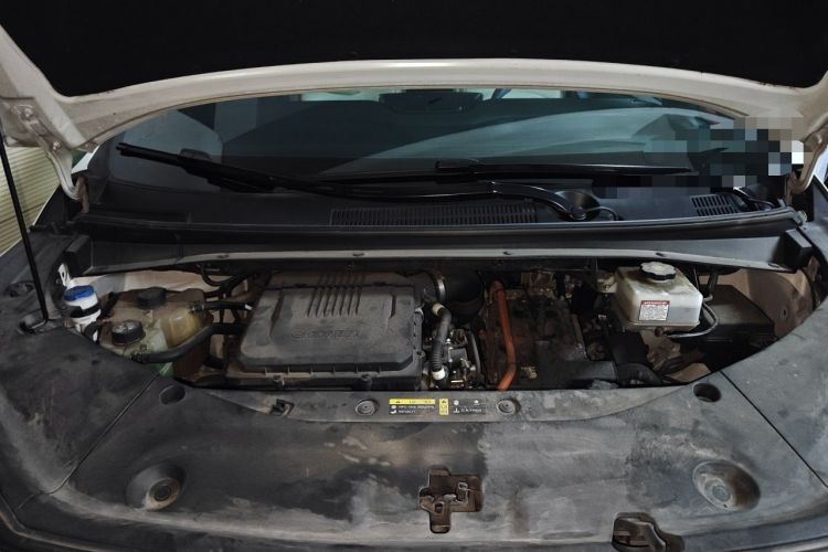 Used GAC Trumpchi M8 2023 Zongshi Series Dual-Motor Flagship Edition Engine Bay