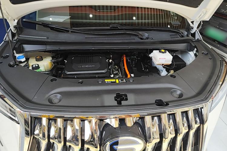 Used GAC Trumpchi M8 2023 Zongshi Series Dual-Motor Flagship Edition Engine Bay