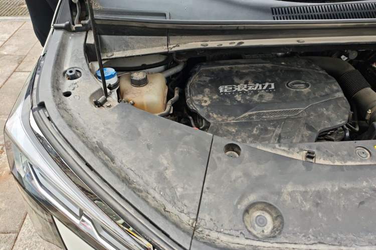 Used GAC Trumpchi M8 2023 Zongshi Series 400T Flagship Edition Engine Bay Right