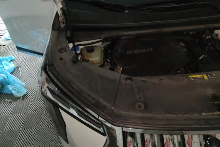 Used GAC Trumpchi M8 2023 Zongshi Series 400T Flagship Edition Engine Bay Right