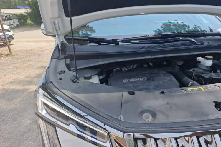 Used GAC Trumpchi M8 2023 Zongshi Series 400T Ultimate Edition Engine Bay Right