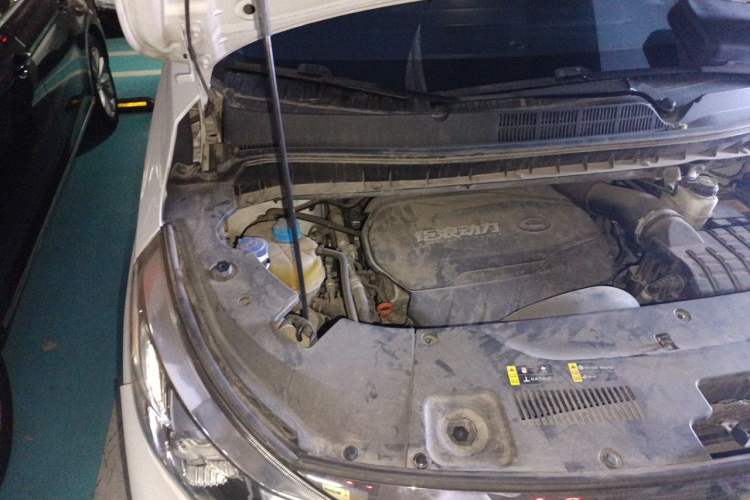 Used GAC Trumpchi M8 2023 Lingxiu Series 390T Deluxe Edition Engine Bay Right