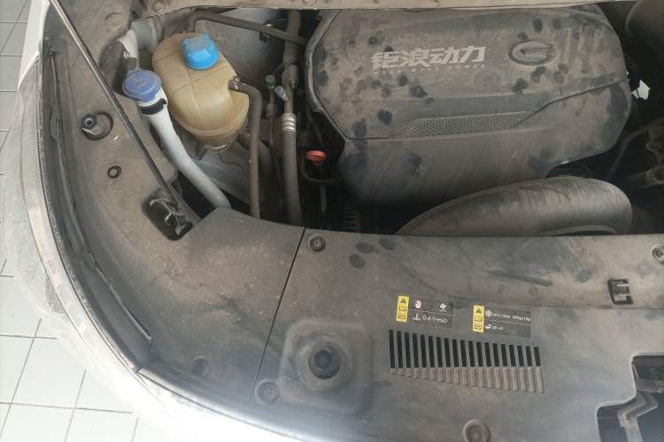 Used GAC Trumpchi M8 2023 Lingxiu Series 390T Deluxe Edition Engine Bay Right