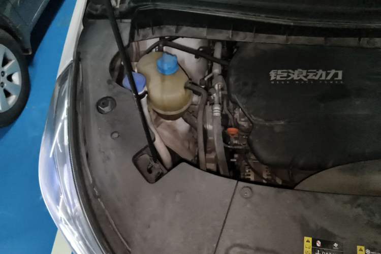 Used GAC Trumpchi M8 2023 Lingxiu Series 390T Prestige Edition Engine Bay Right