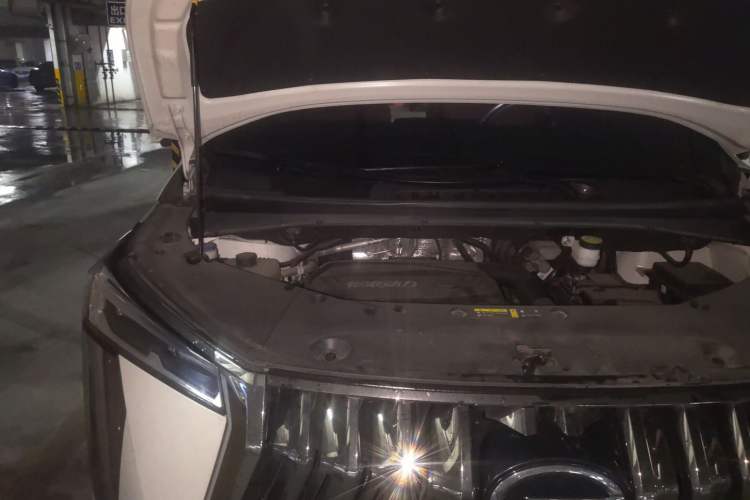 Used GAC Trumpchi M8 2023 Zongshi Series 400T Ultimate Edition Engine Bay Right