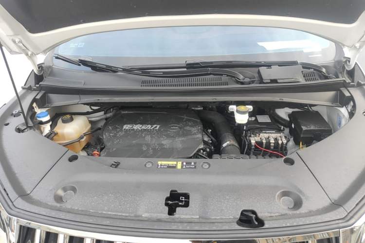 Used GAC Trumpchi M8 2023 Zongshi Series 400T Flagship Edition Engine Bay