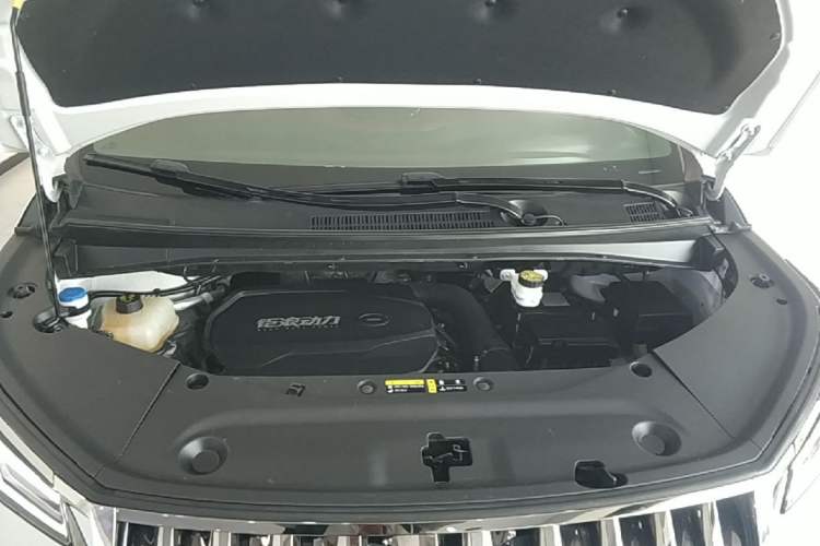 Used GAC Trumpchi M8 2023 Zongshi Series 400T Flagship Edition Engine Bay
