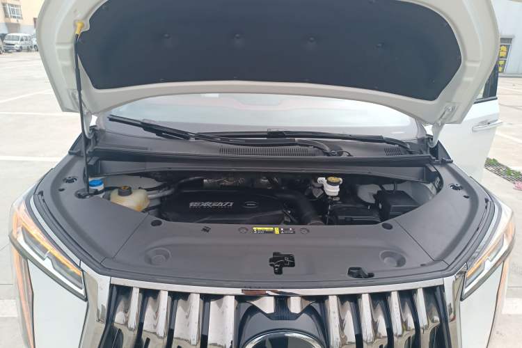 Used GAC Trumpchi M8 2023 Zongshi Series 400T Ultimate Edition Engine Bay