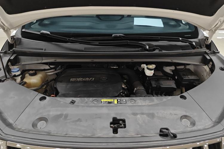 Used GAC Trumpchi M8 2023 Zongshi Series 400T Flagship Edition Engine Bay