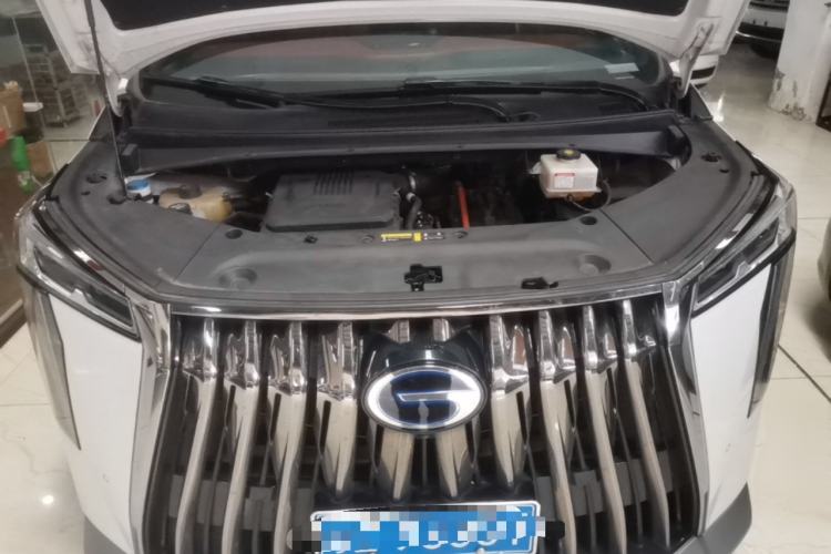 Used GAC Trumpchi M8 2023 Zongshi Series Dual-Motor YuZun Edition Engine Bay