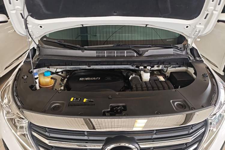 Used GAC Trumpchi M8 2023 Lingxiu Series 390T Prestige Edition Engine Bay