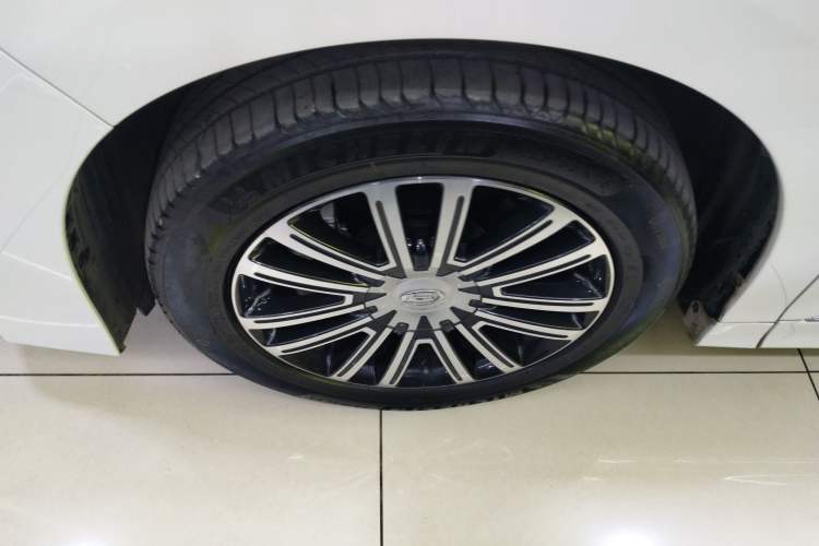 Used GAC Trumpchi M8 2023 Lingxiu Series 390T Prestige Edition Exterior 1