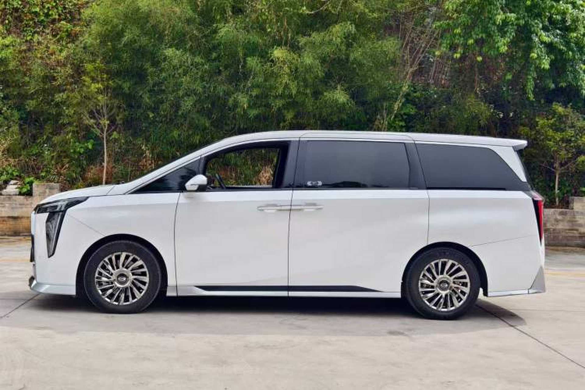 Used GAC Trumpchi M8 2023 Zongshi Series 400T Ultimate Edition Exterior 10