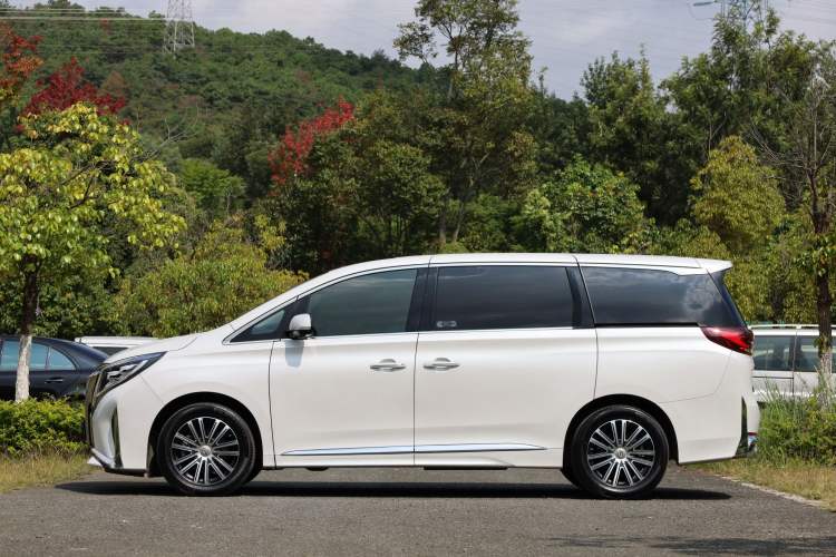 Used GAC Trumpchi M8 2023 Lingxiu Series 390T Prestige Edition Exterior 10