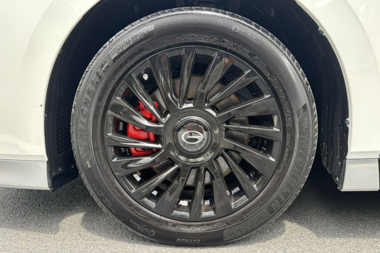 Used GAC Trumpchi M8 2023 Zongshi Series Dual-Motor Flagship Edition Exterior 12