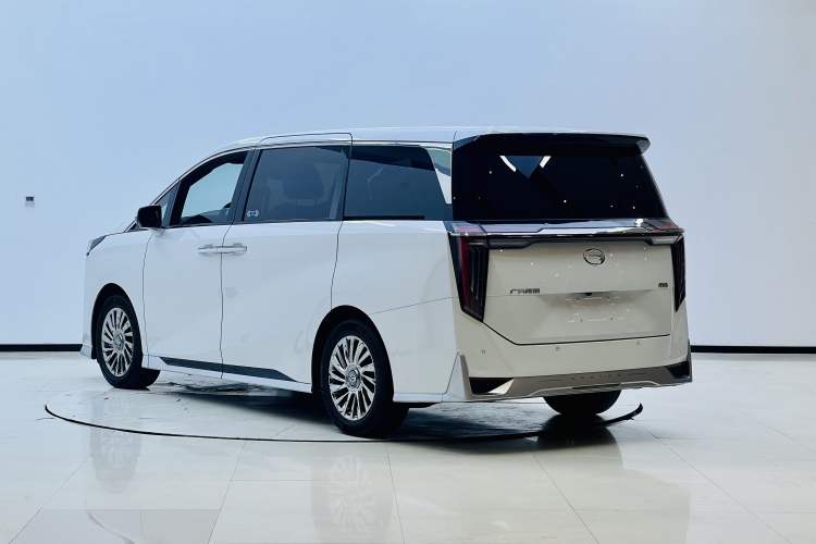 Used GAC Trumpchi M8 2023 Zongshi Series 400T Ultimate Edition Exterior 2