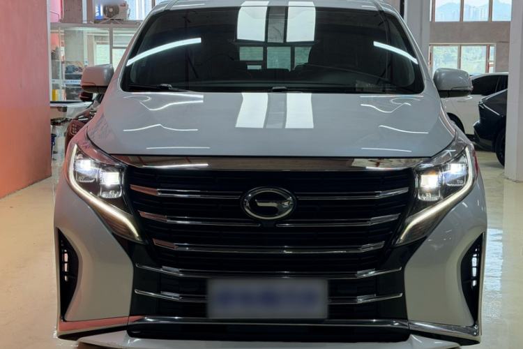 Used GAC Trumpchi M8 2023 Lingxiu Series 390T Luxury Edition Exterior 2