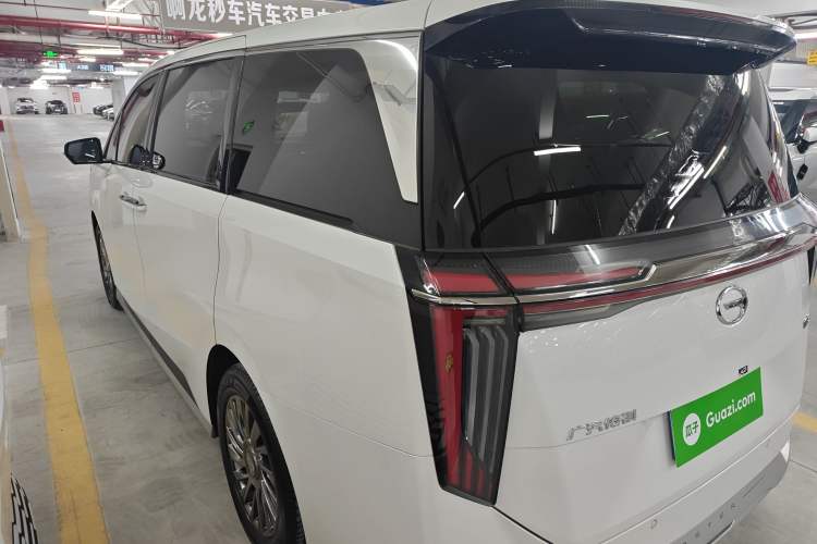 Used GAC Trumpchi M8 2023 Zongshi Series 400T Flagship Edition Exterior 2