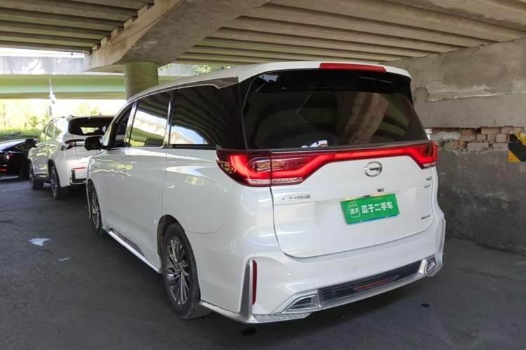 Used GAC Trumpchi M8 2023 Master Series 390T Ultimate Edition Exterior 2