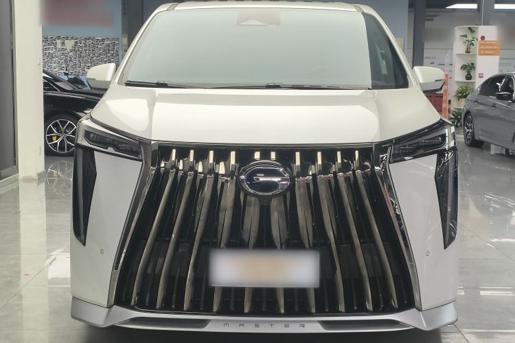 Used GAC Trumpchi M8 2023 Zongshi Series Dual-Motor Flagship Edition Exterior 2