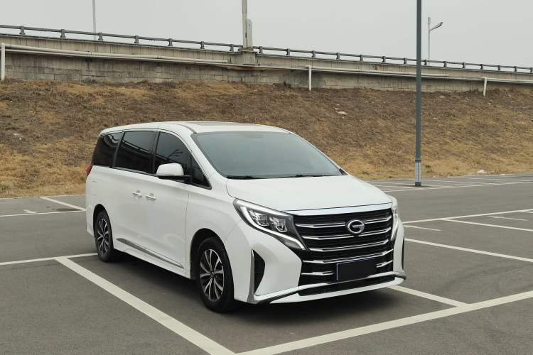 Used GAC Trumpchi M8 2023 Lingxiu Series 390T Luxury Edition Exterior 2