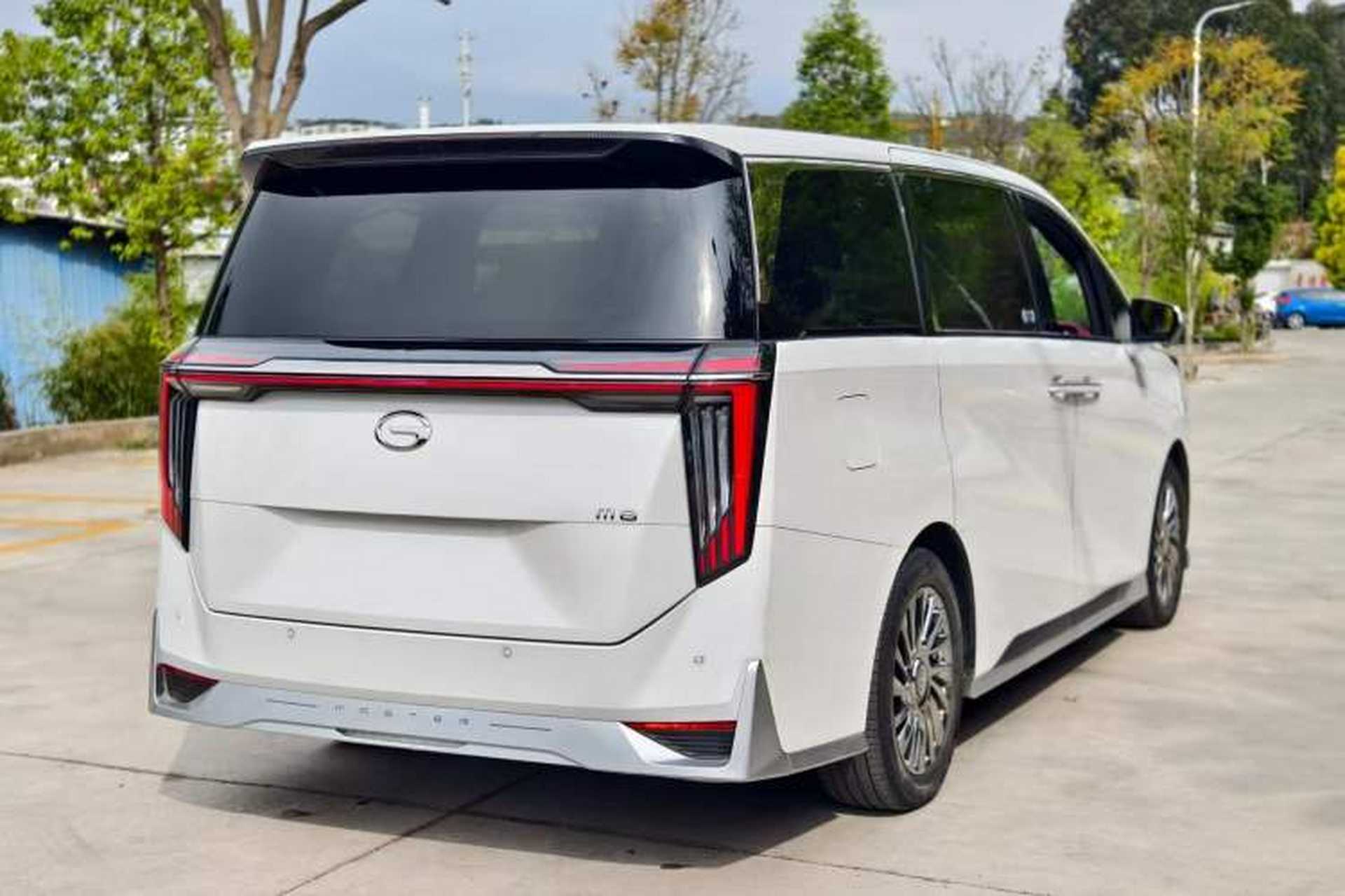 Used GAC Trumpchi M8 2023 Zongshi Series 400T Ultimate Edition Exterior 3