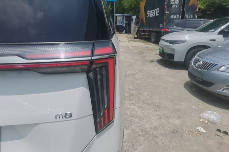 Used GAC Trumpchi M8 2023 Zongshi Series 400T Flagship Edition Exterior 3