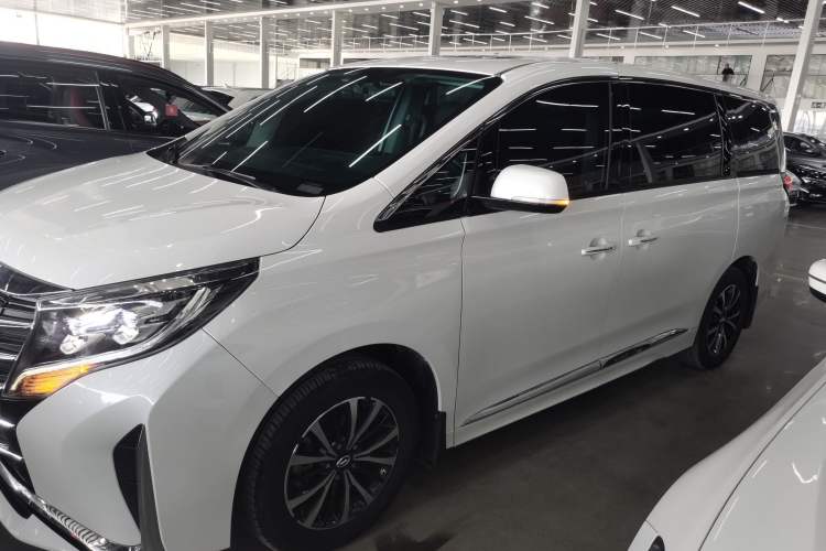 Used GAC Trumpchi M8 2023 Lingxiu Series 390T Luxury Edition Exterior 3
