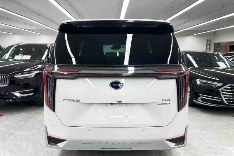 Used GAC Trumpchi M8 2023 Zongshi Series Dual-Motor Supreme Edition Exterior 3