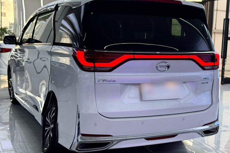 Used GAC Trumpchi M8 2023 Lingxiu Series 390T Luxury Edition Exterior 3