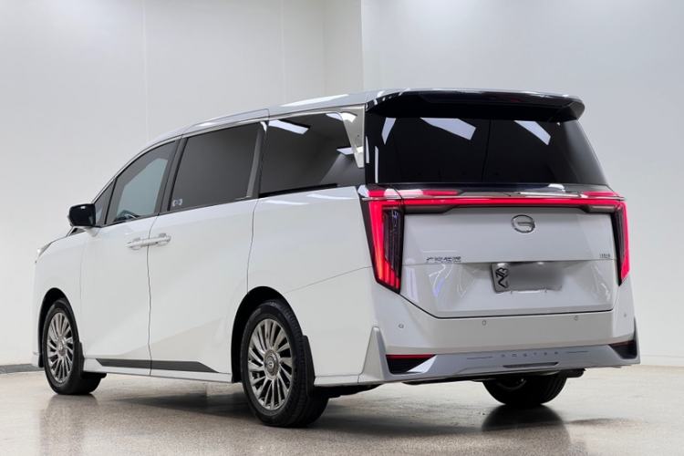 Used GAC Trumpchi M8 2023 Zongshi Series 400T Ultimate Edition Exterior 3