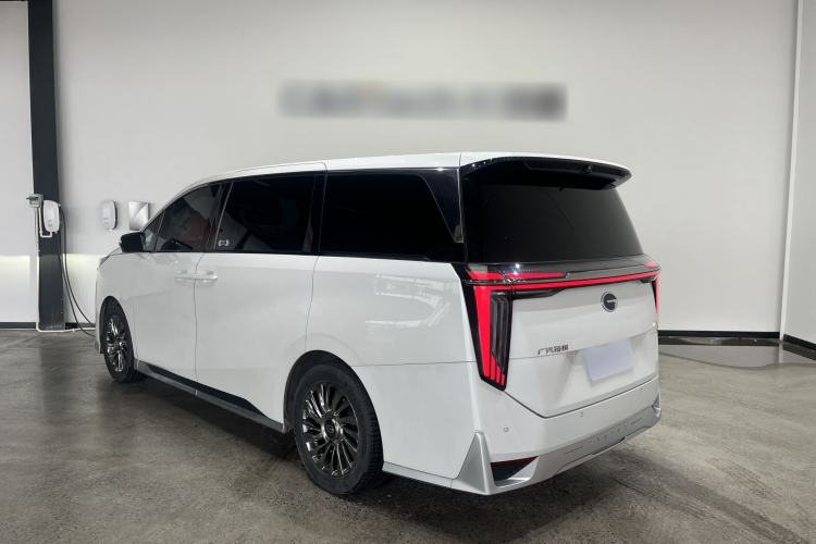 Used GAC Trumpchi M8 2023 Zongshi Series Dual-Motor YuZun Edition Exterior 4