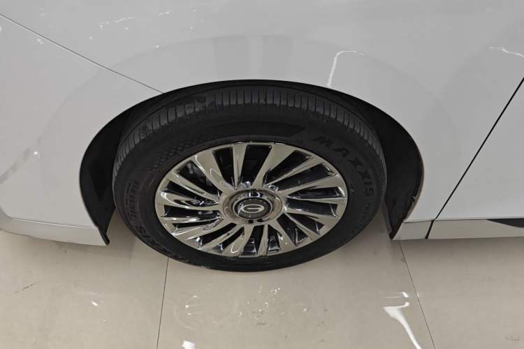 Used GAC Trumpchi M8 2023 Zongshi Series 400T Flagship Edition Exterior 4
