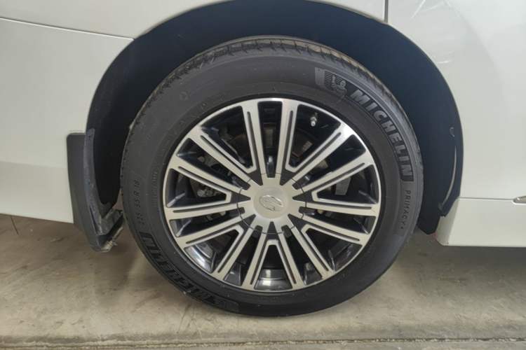 Used GAC Trumpchi M8 2023 Lingxiu Series 390T Prestige Edition Exterior 5