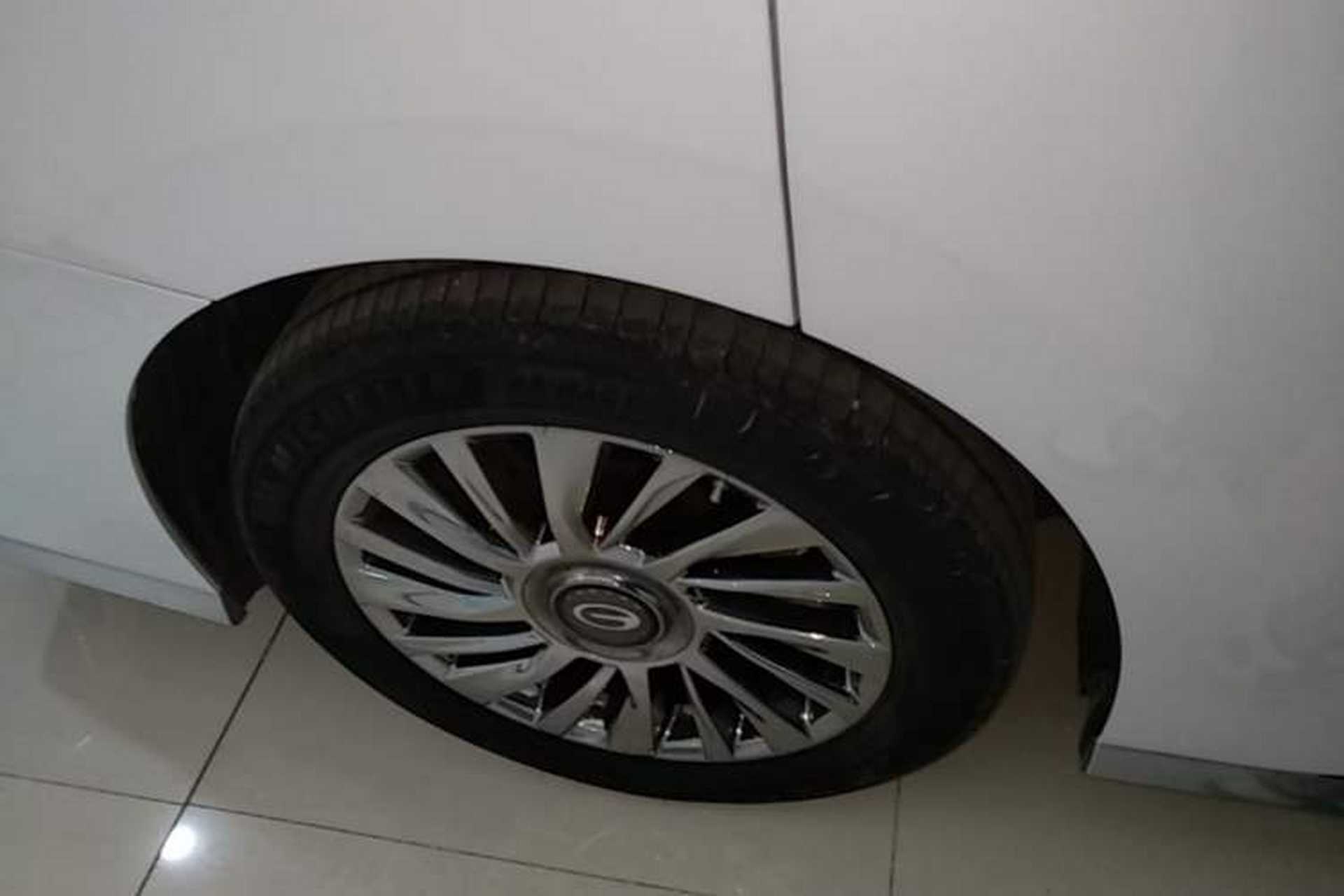Used GAC Trumpchi M8 2023 Zongshi Series Dual-Motor Supreme Edition Exterior 5