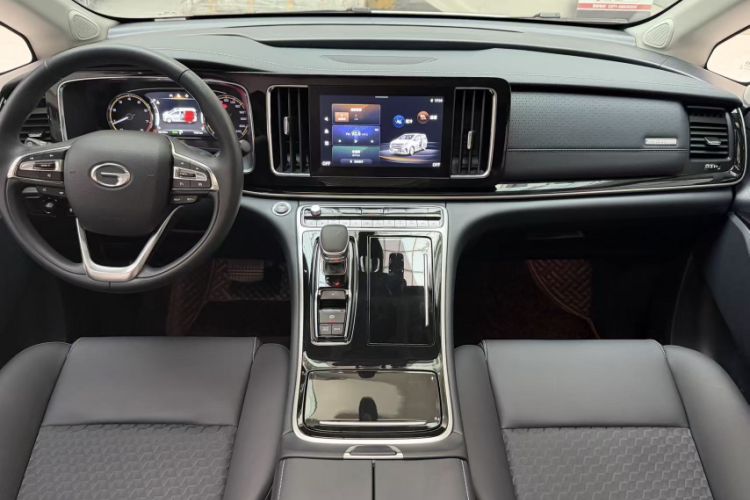 Used GAC Trumpchi M8 2023 Lingxiu Series 390T Luxury Edition Exterior 5