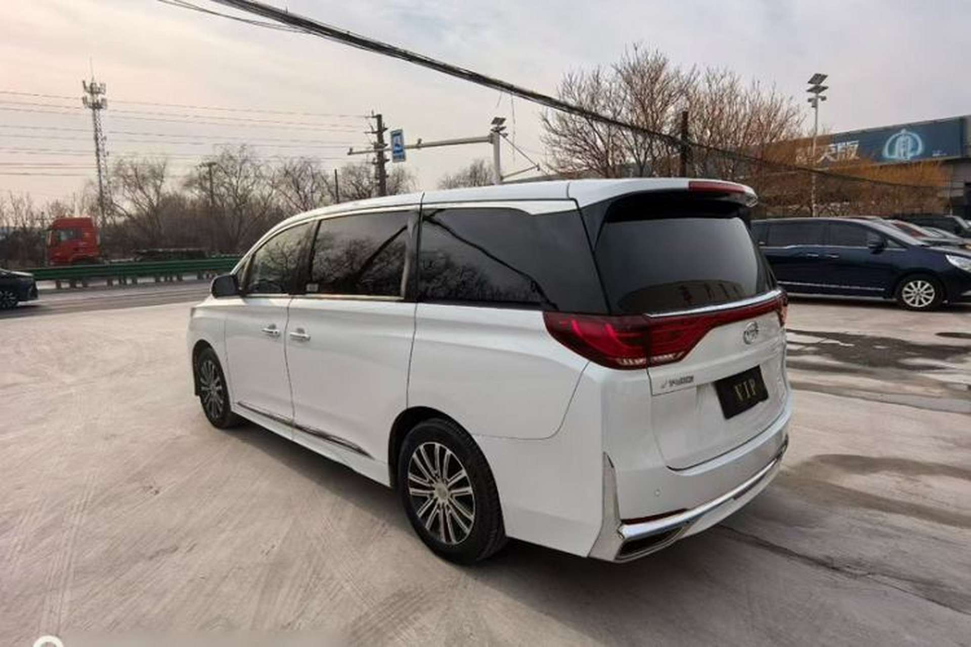 Used GAC Trumpchi M8 2023 Lingxiu Series 390T Prestige Edition Exterior 6