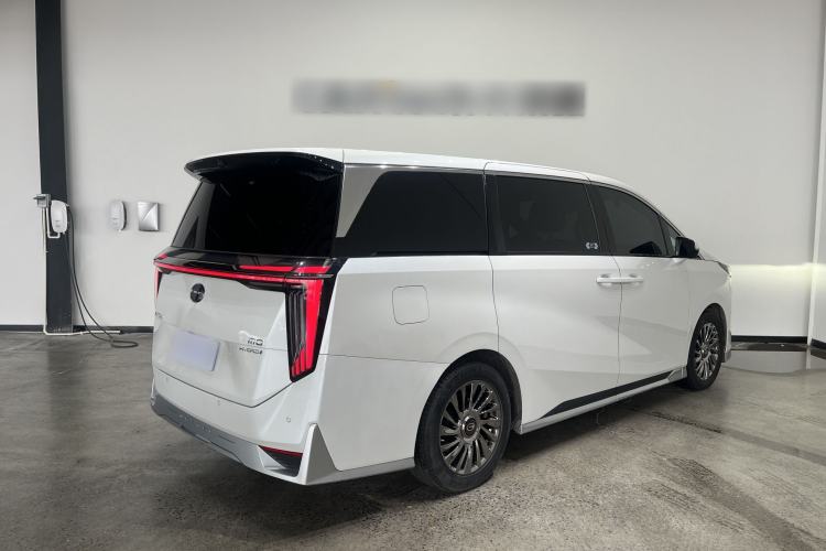 Used GAC Trumpchi M8 2023 Zongshi Series Dual-Motor YuZun Edition Exterior 6