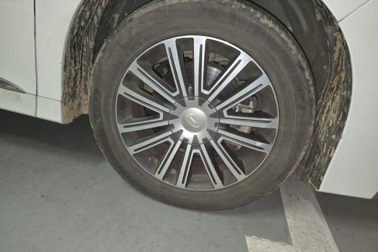 Used GAC Trumpchi M8 2023 Lingxiu Series 390T Prestige Edition Exterior 7