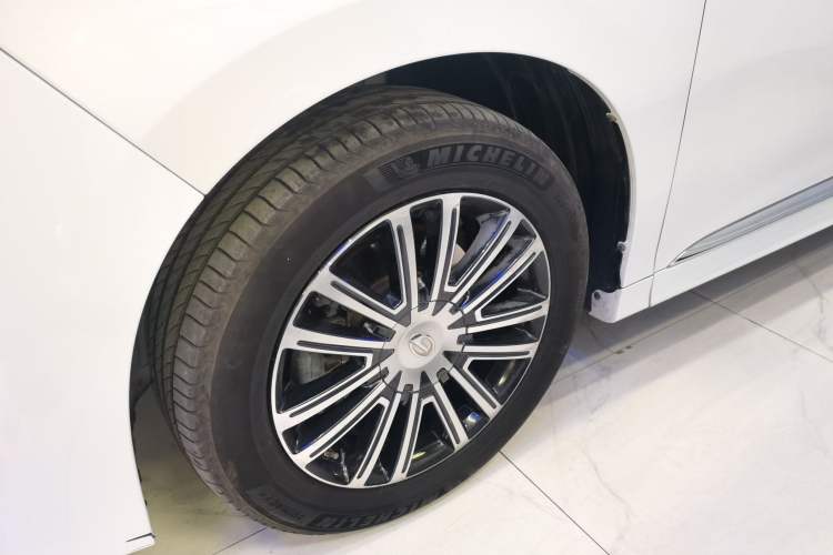 Used GAC Trumpchi M8 2023 Lingxiu Series 390T Prestige Edition Exterior 7