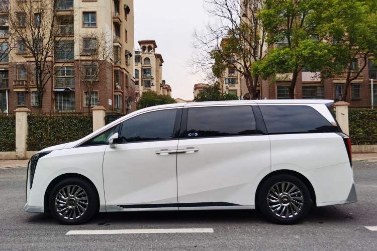 Used GAC Trumpchi M8 2023 Zongshi Series 400T Ultimate Edition Exterior 7