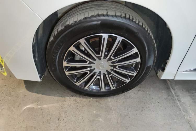 Used GAC Trumpchi M8 2023 Lingxiu Series 390T Ultimate Edition Exterior 7