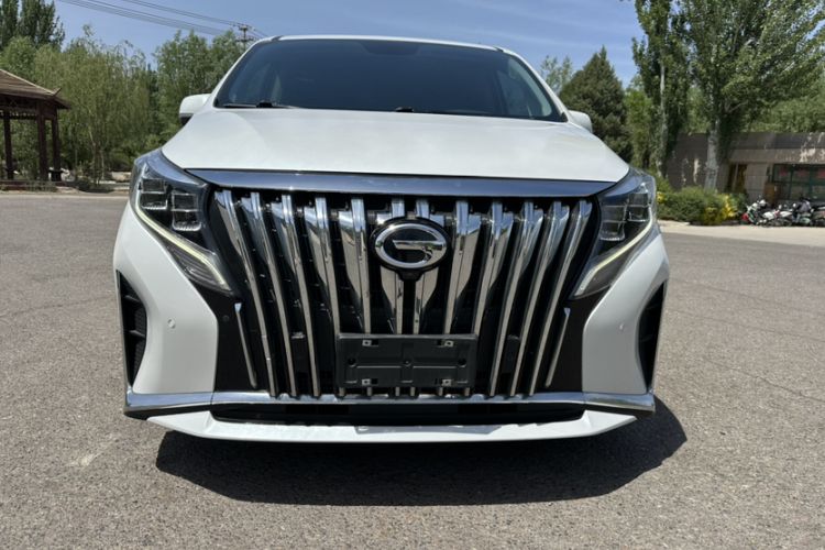 Used GAC Trumpchi M8 2023 Lingxiu Series 390T Prestige Edition Exterior 9