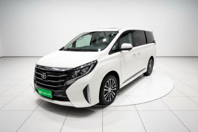 GAC Trumpchi M8 2023 Lingxiu Series 390T Ultimate Edition usado